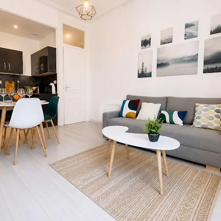 Appartement Charrelle - T2 Lumineux Equipe • 4 Pers • Centre • Tram A Pied