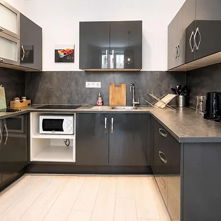 Appartement Charrelle - T2 Lumineux Equipe • 4 Pers • Centre • Tram A Pied *